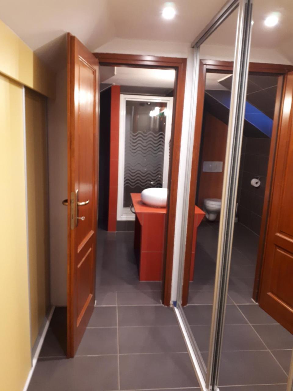 Kertvarosi Apartman Tiszaújváros Buitenkant foto
